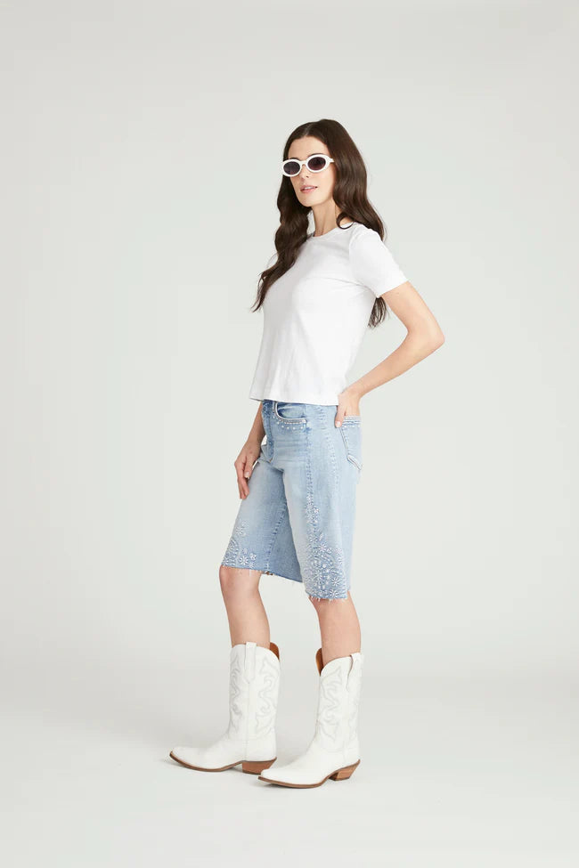 Palmer Barrel Short in Spring Snowflake by Driftwood Jeans