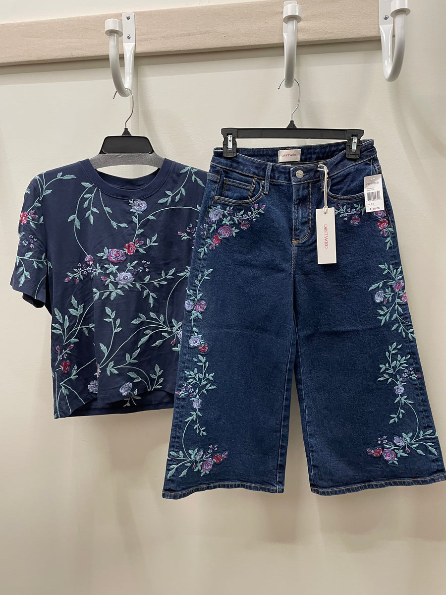 Capri in Blooms by Driftwood