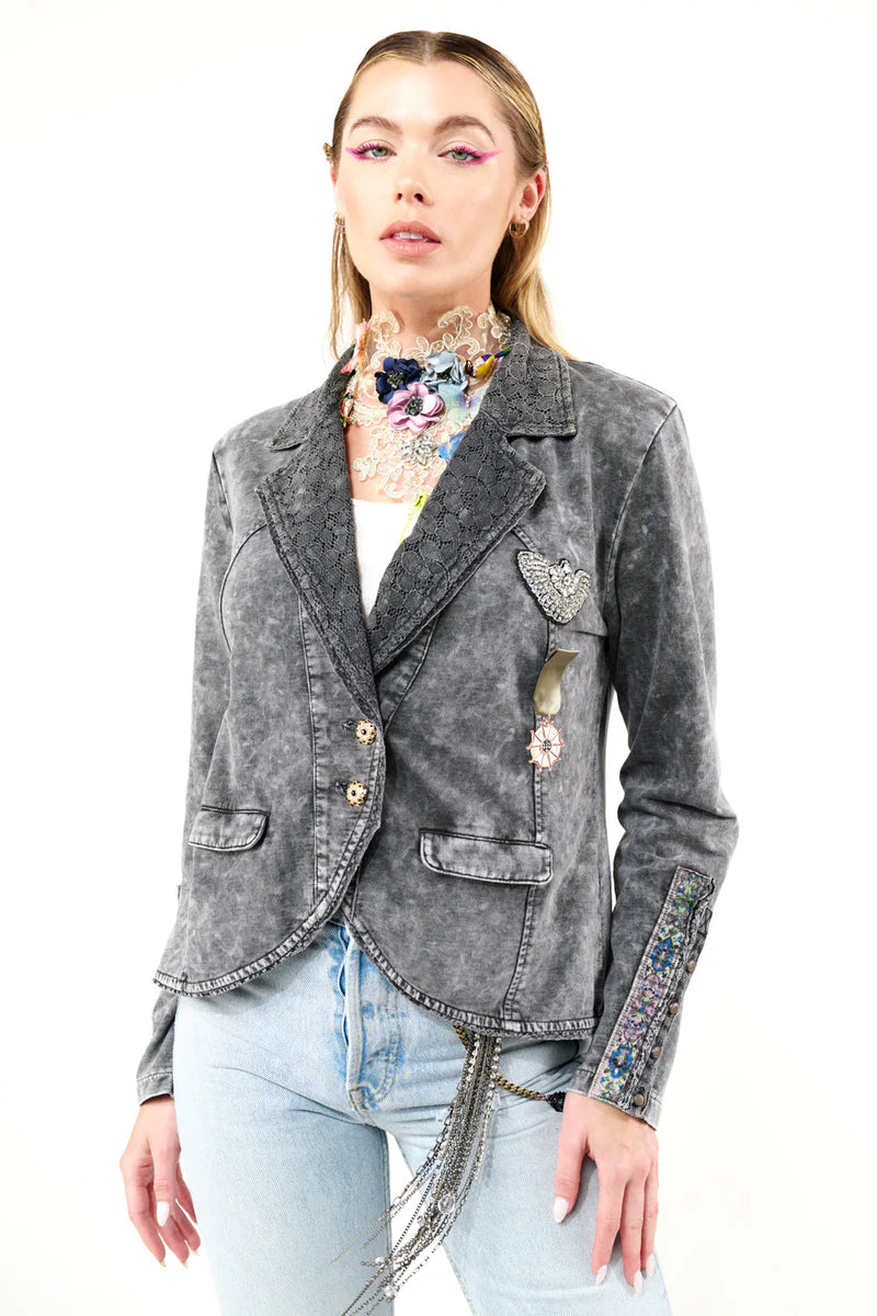 Colonel Jacket by Aratta