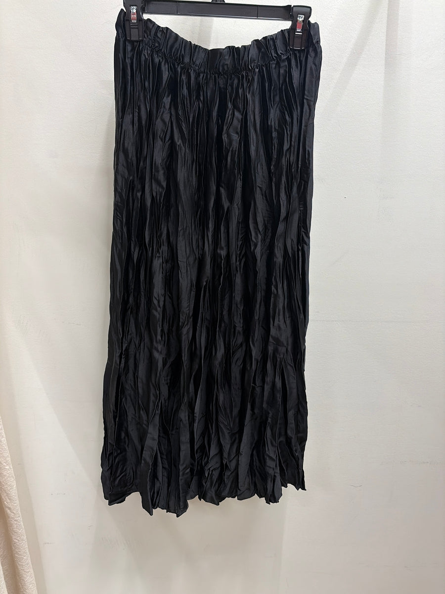 Crushed Skirt by Amorosa