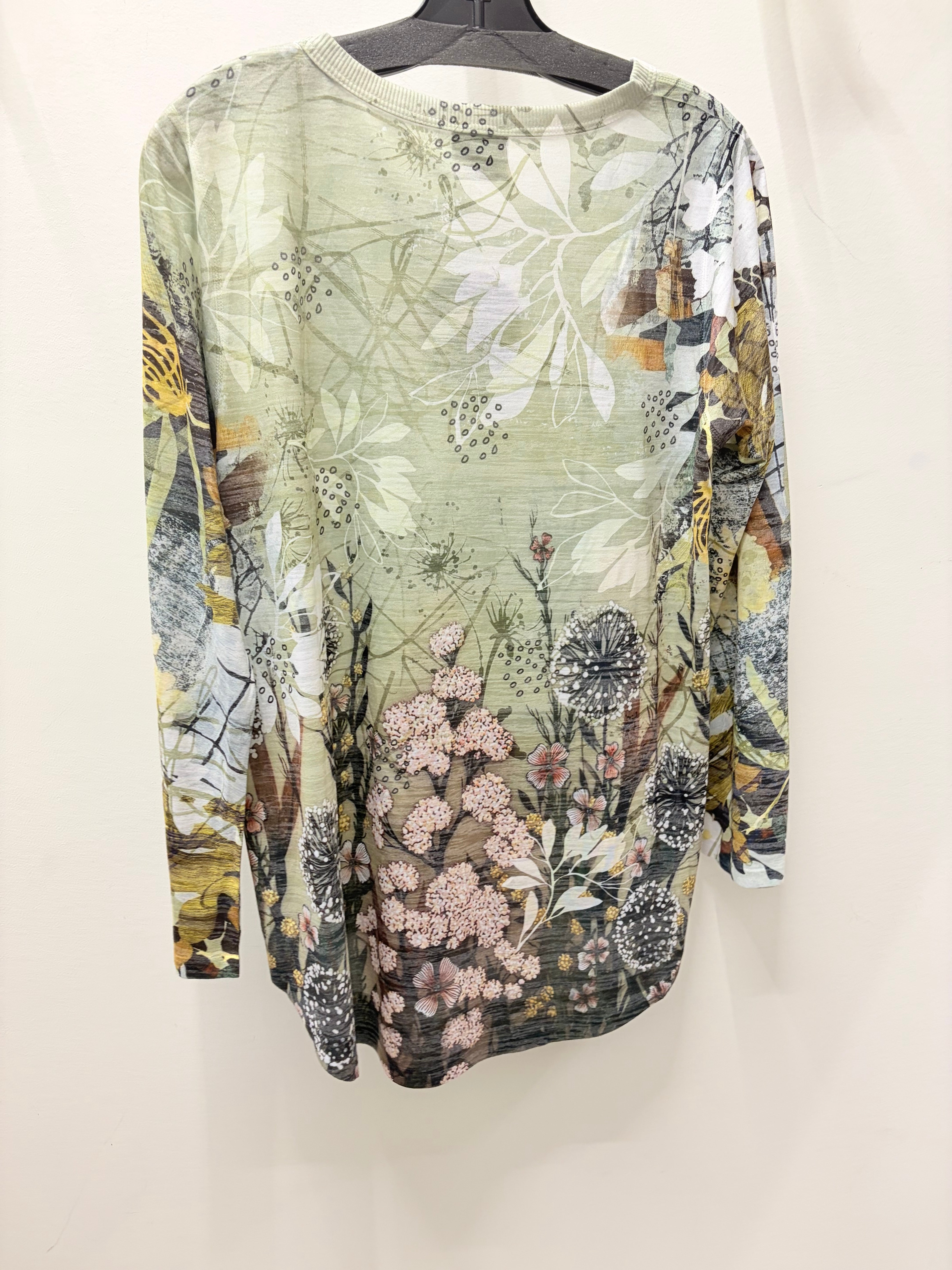 Wildflowers Top by Inoah