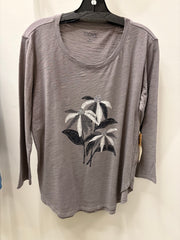 Destination Hi-Low Slub Tee in Floral by Escape