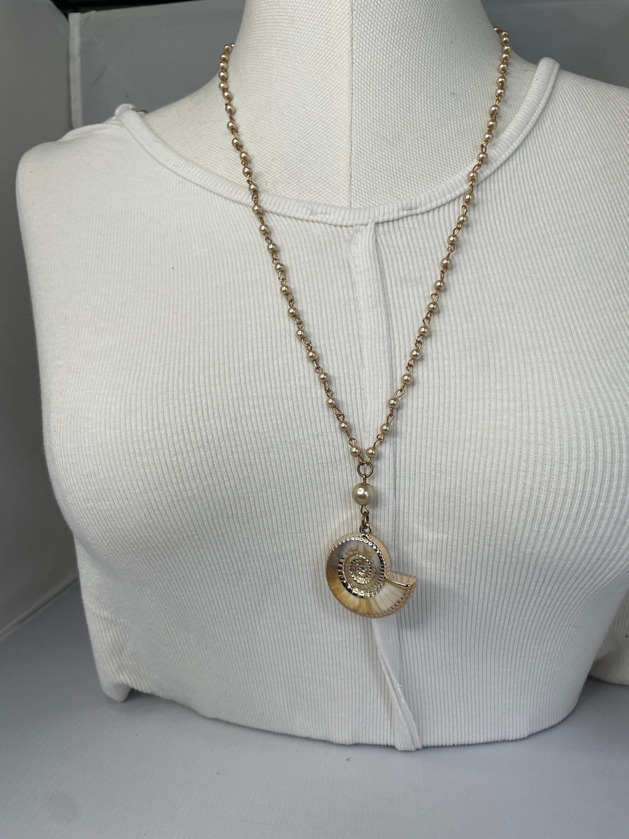 Shell Necklace by Gina