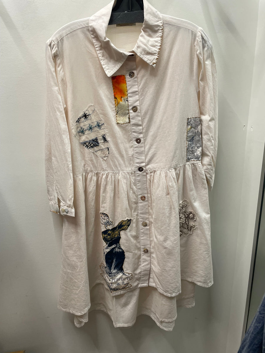 Bunny Appliqué Tunic by Paper Lace