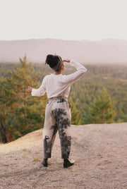 Still I Rise Cropped Pants by Market Of Stars