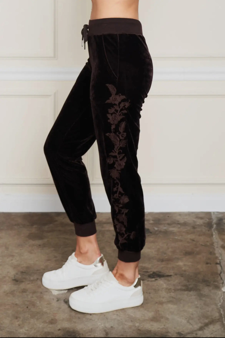 Velvet Jogger by Paparazzi