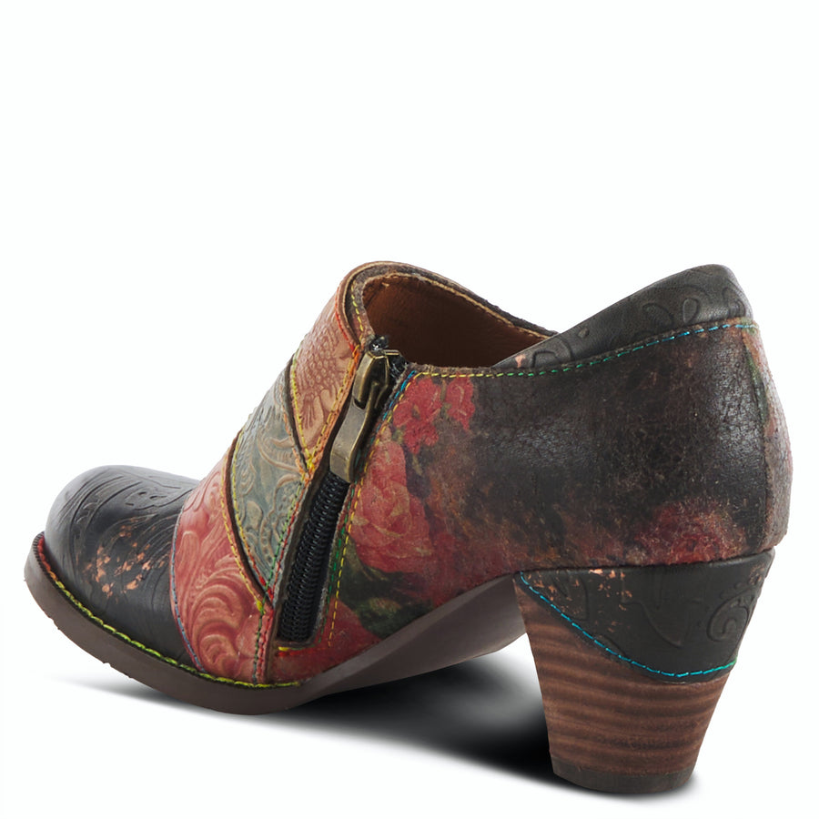 L'Artiste Graphic Shoes