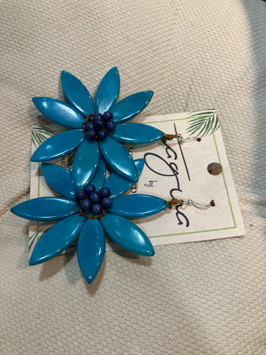 Vizcaya Earrings by Tagua