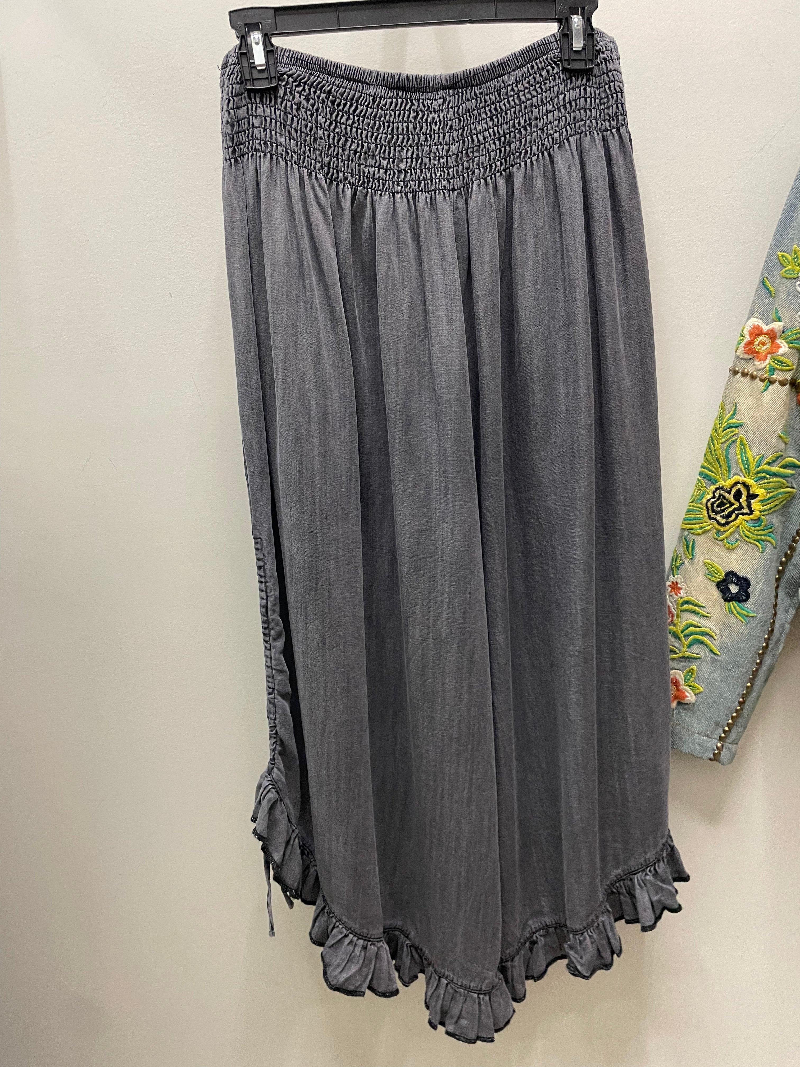 Chambray Bloomer Pants by Origami