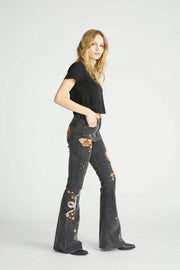 Farrah Jean in Hallucination by Driftwood