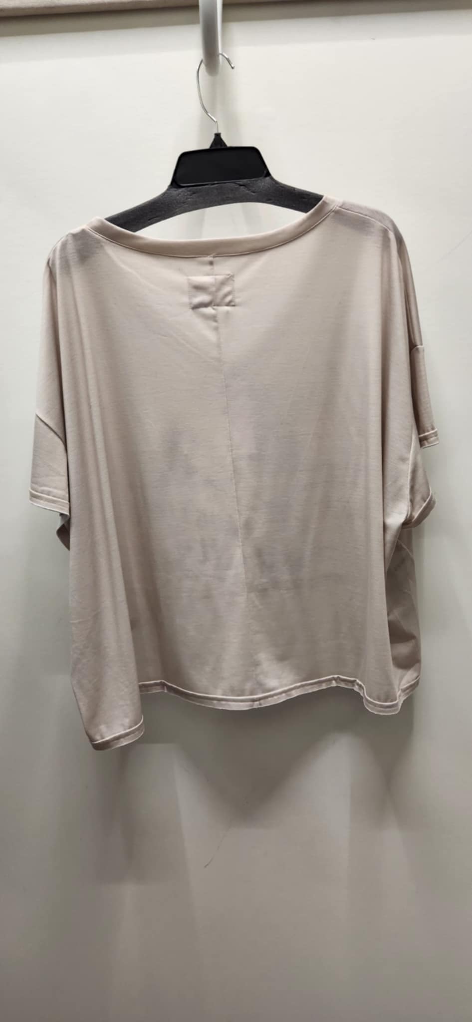 IPNG Design V-Neck Tee "Long Live The Gritty"