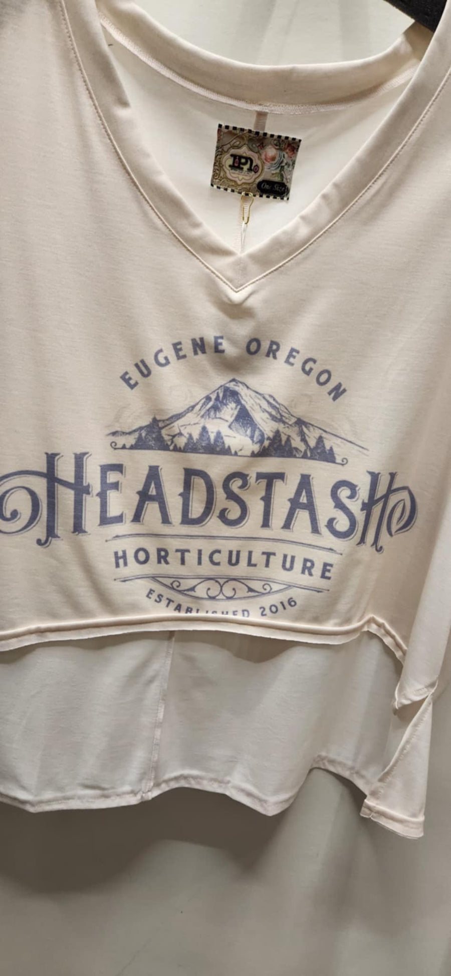 IPNG Design V-Neck Tee "Headstash"