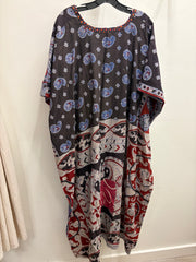 Surrender Hi Lo Tunic #150 by Kantha Bae