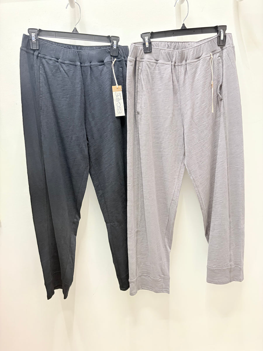 Cotton Slub Seamed Pant by Escaoe