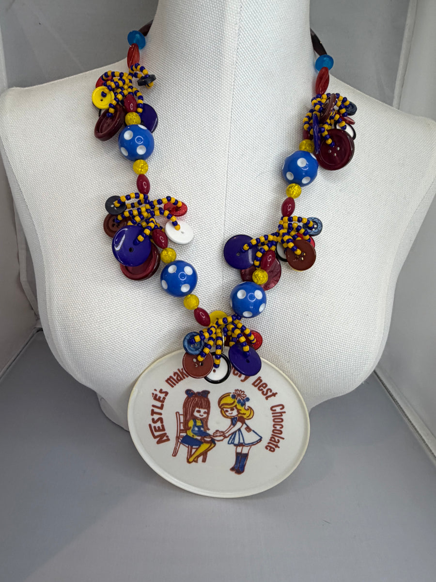 Vintage Nestle Necklace by The Vintage Jewel