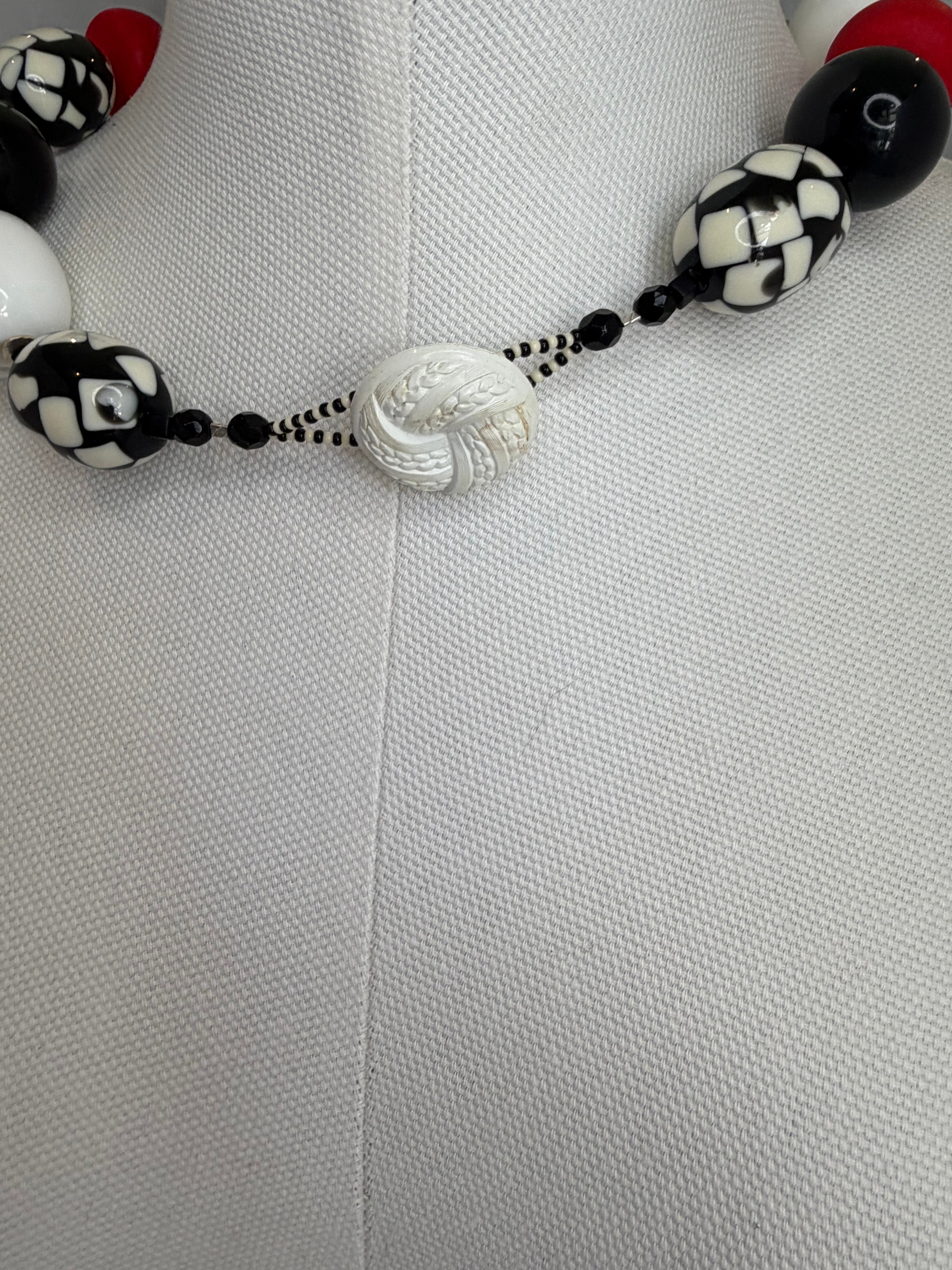 Vintage Black,White&Red Chunky Necklace by The Vintage Jewel