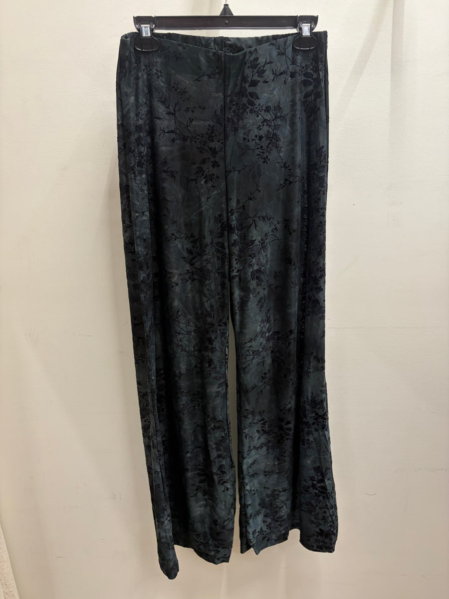Flocked Ity Pant by Paparazzi