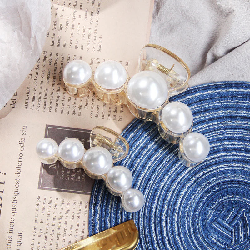 Pearl Hair Claw