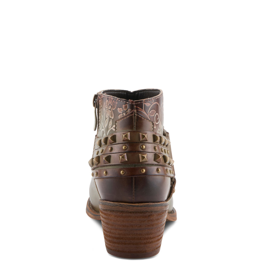 Meechelle Boots in olive green - Robin Boutique