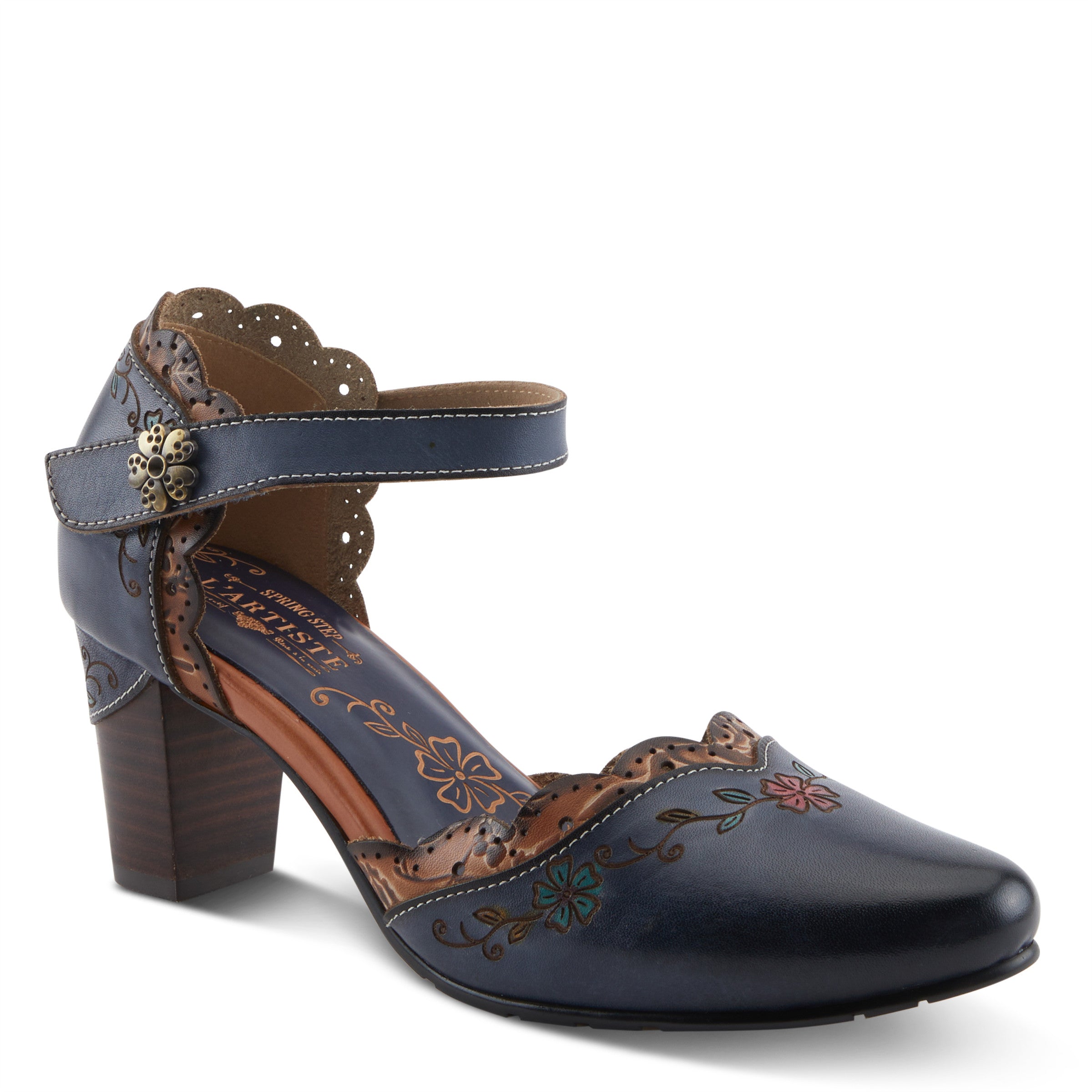 L'Artiste SayYes Closed Toe Leather Shoe Robin Boutique