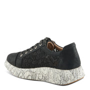 L'Artiste Sneakheart Sneakers