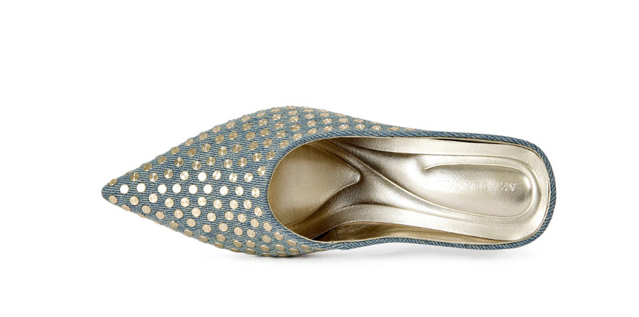 NEIZA STUDDED WEDGE PUMP Robin Boutique