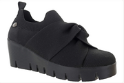 Venti Knot Slipon Shoe by Bernie Mev of New York Robin Boutique