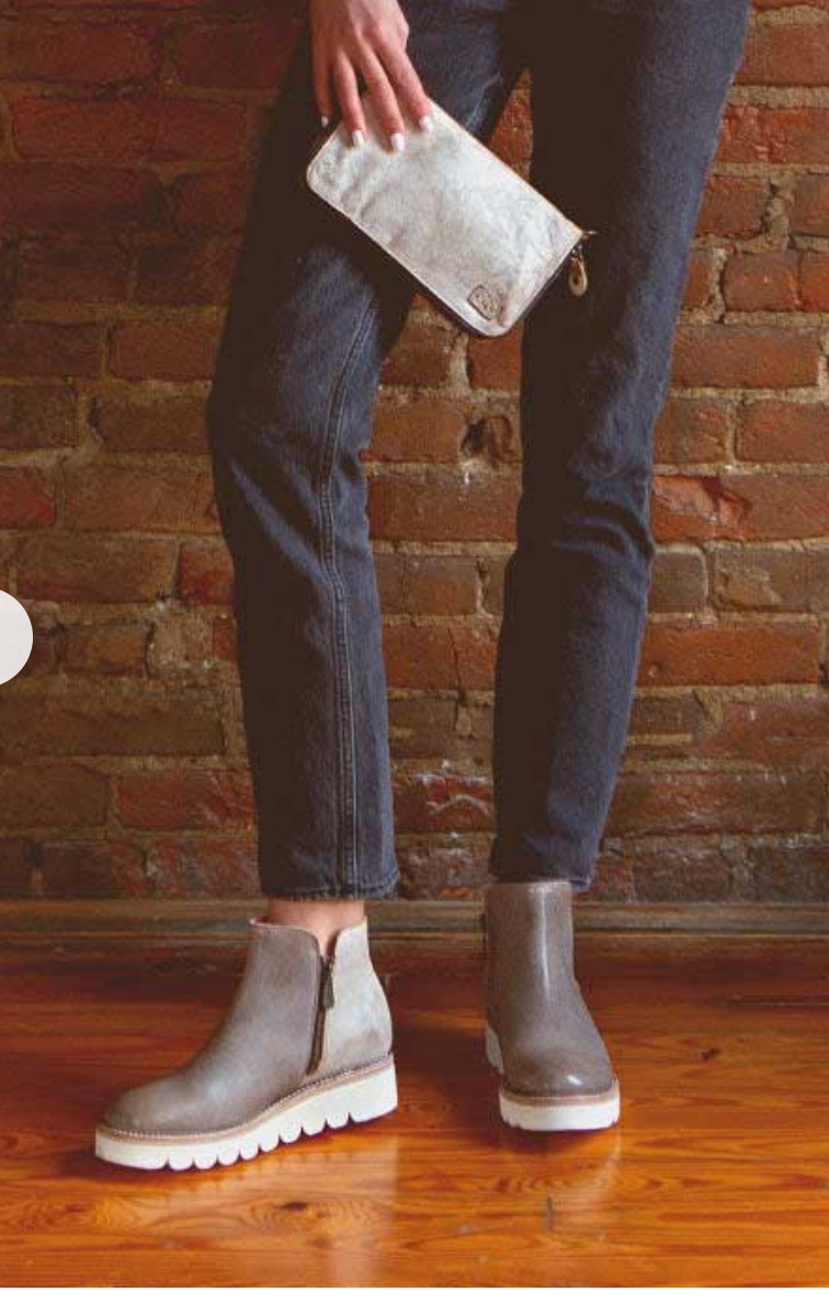 Bedstu Leather Templeton Womens Handbag