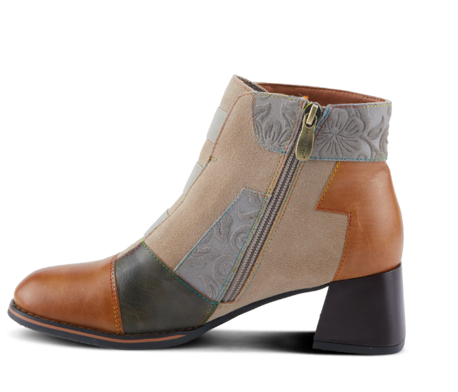 L'Artiste Copine Boots