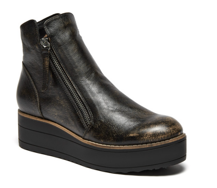 Nene Boot by Silent D