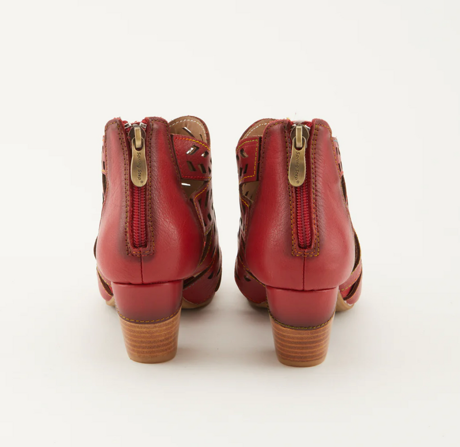 L'Artiste Icon Tooled Leather Ankle Sandal