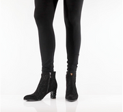 Azura Rebella Boots Robin Boutique