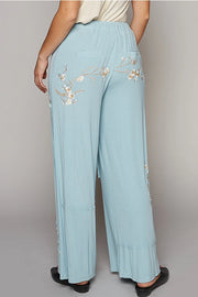 Sweet Floral Embroidered Pant