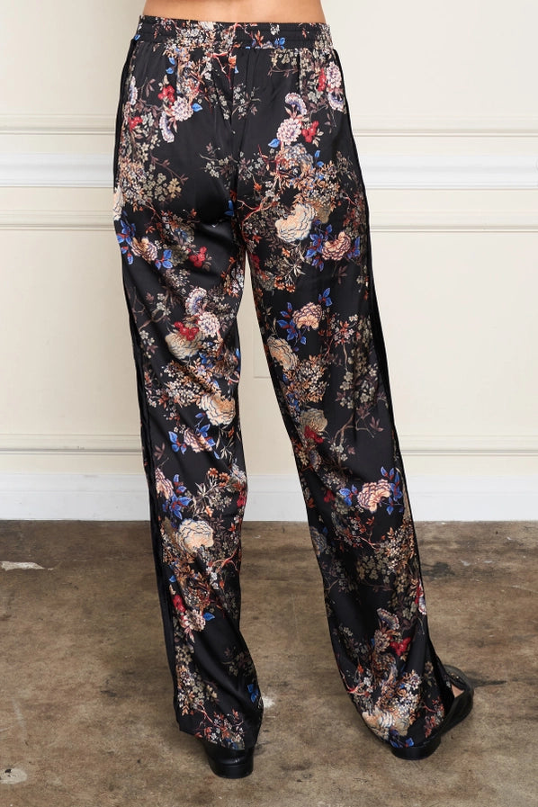 Satin Nagoya Print Pant by Paparazzi