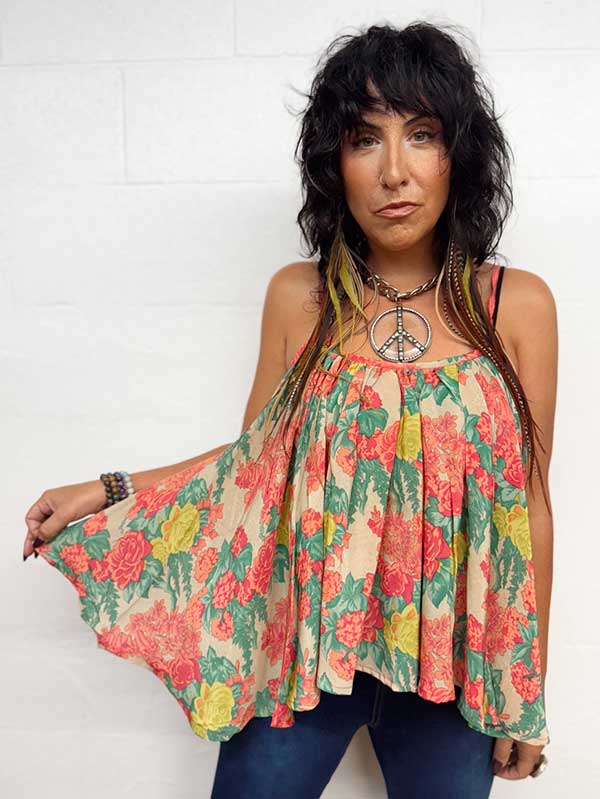 Prosperity Tank #263 by Kantha Bae