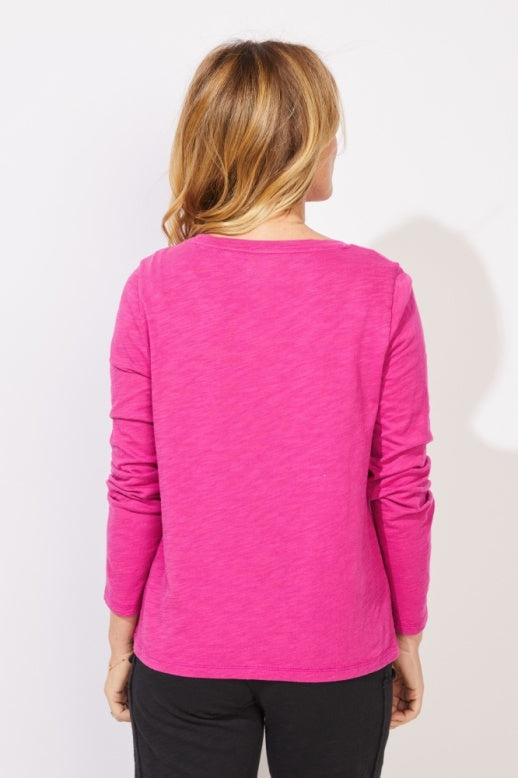 Destination Heart Perfect Layer Tee by Escape