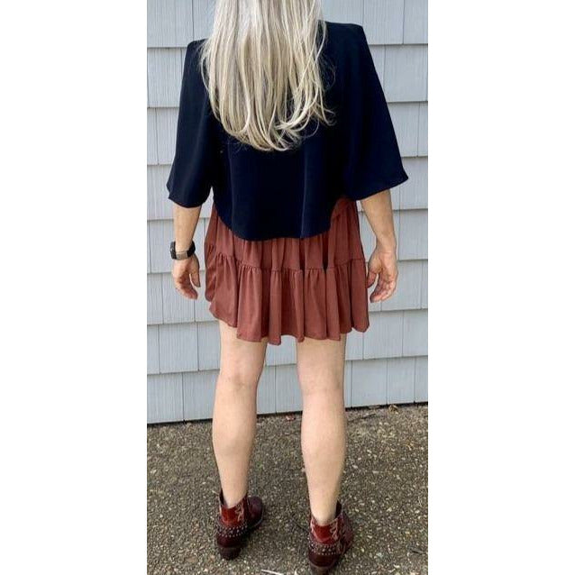 V-neck cape style short sleeve top - Robin Boutique-Boutique    &.  Reloved Fabrics