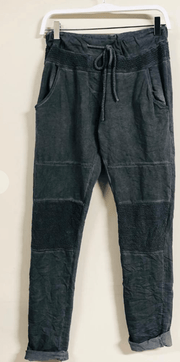 Italian Cotton Motto Drawstring Jogger Pants in black and army green by Venti6 50692-W22 - Robin Boutique-Boutique 