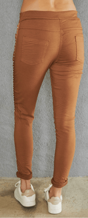 Italian Wine with Rhinestone Jogger Pants By Venti6 60580-Rhinestone-W22 - Robin Boutique-Boutique 