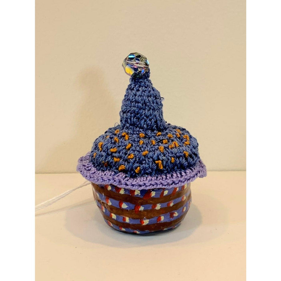 Whimsical magical trinket small box. Handmade tiny jewelry box with crochet and crystal topper. Wedding anniversary gift. - Robin Boutique-Boutique 