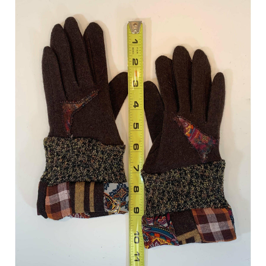 Wonderful brown wool winter gloves with recycled sweater bits, patchwork cuffs n felt details. Toasty gloves stretch to fit. Free Ship USA - Robin Boutique-Boutique 